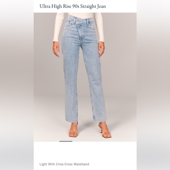 COPY - Abercrombie The 90’s straight ultra high rise jeans - Picture 1 of 3